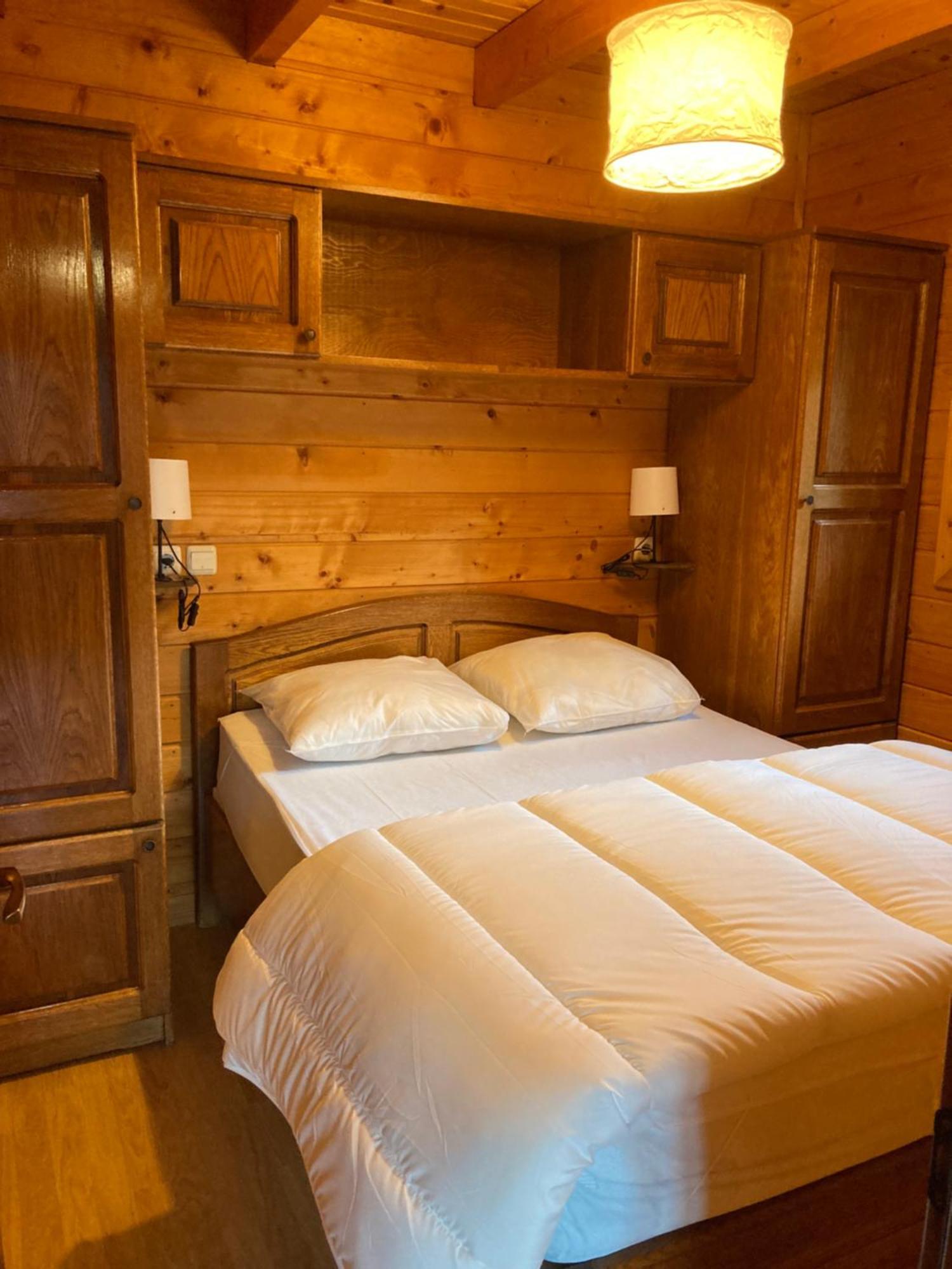 Camping-Chalets La Faviere Lac des Rouges Truites Exterior photo