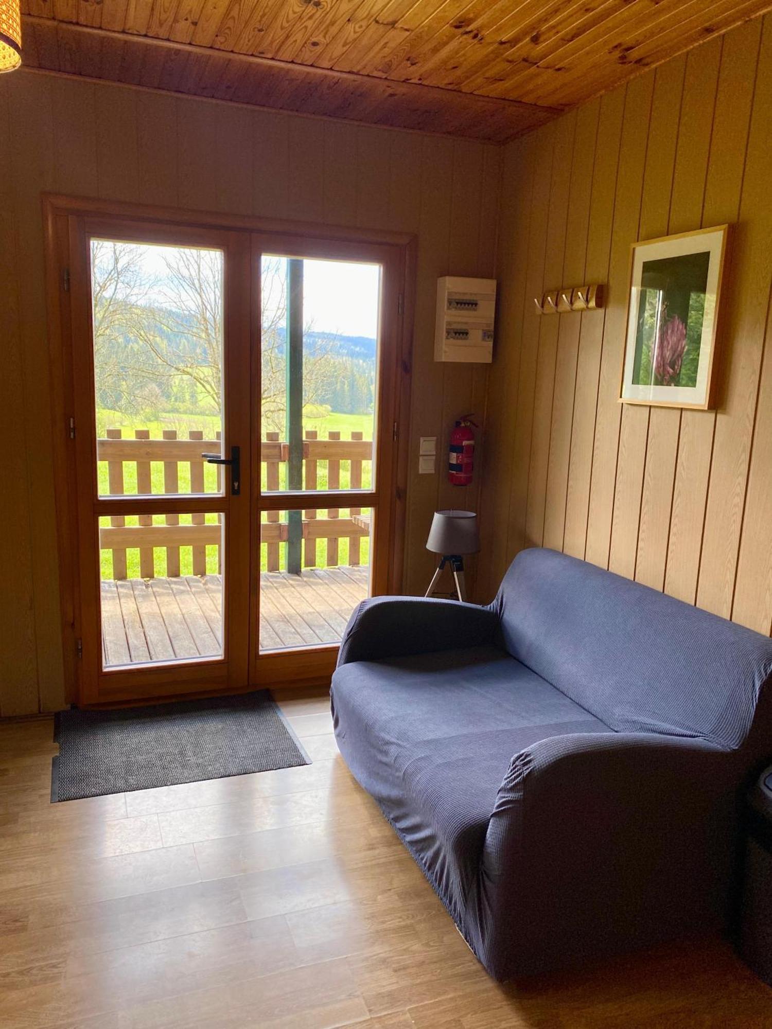 Camping-Chalets La Faviere Lac des Rouges Truites Exterior photo